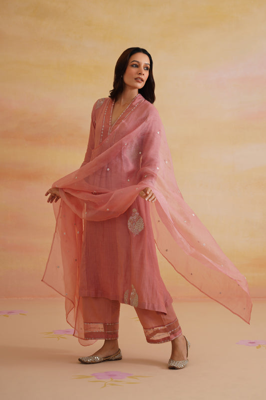 Inaya Pink Kurta