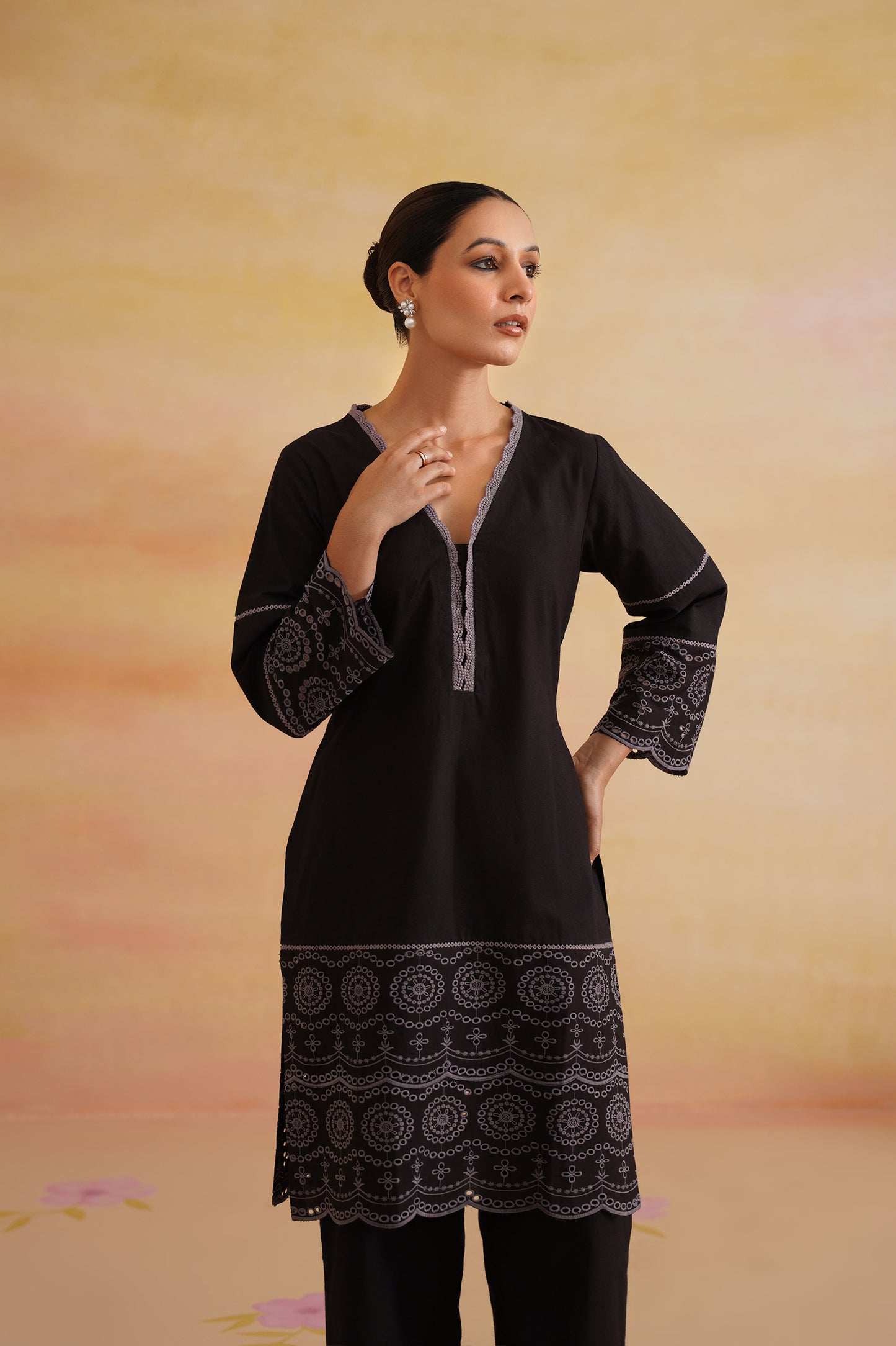 Tara Black Kurta