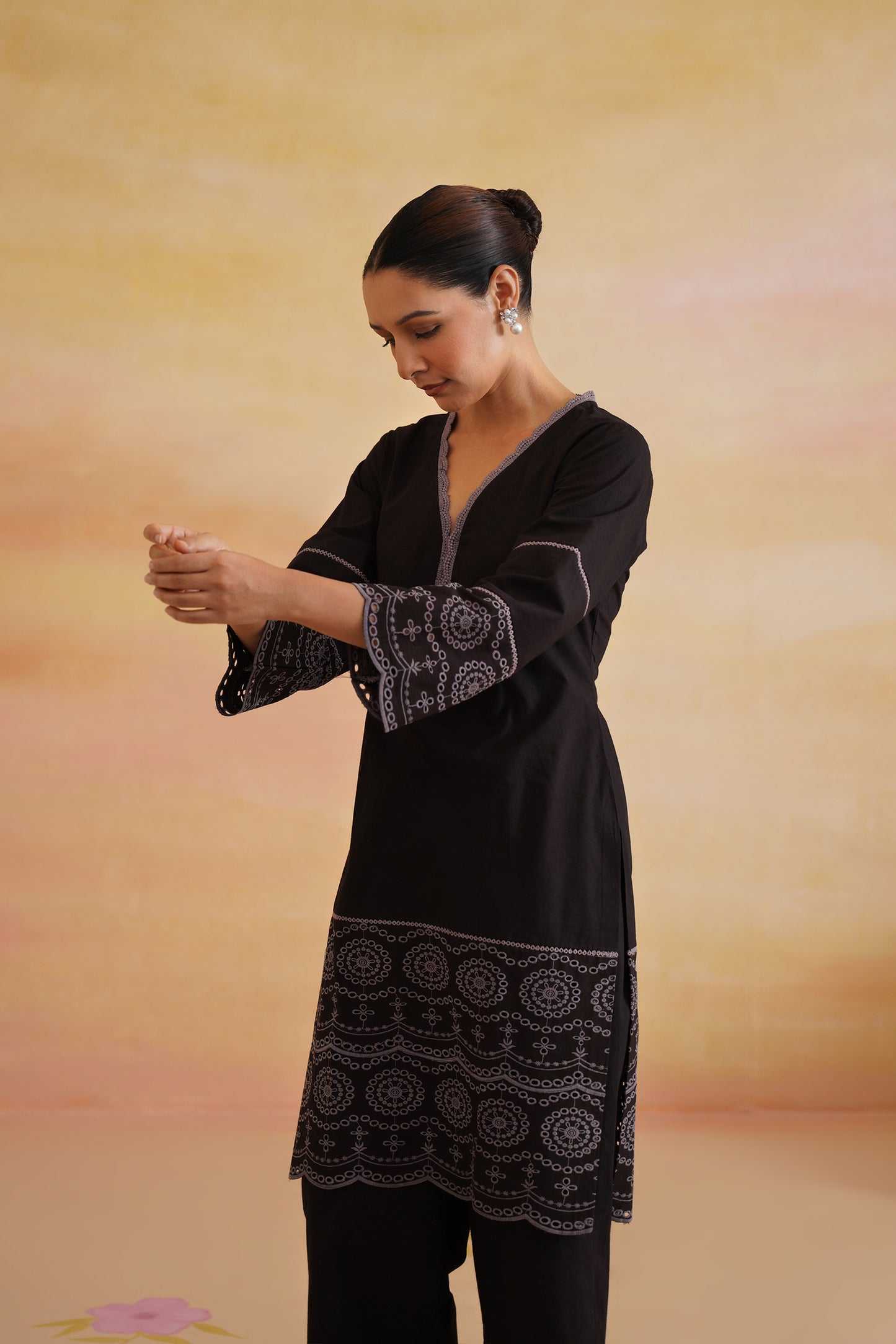 Tara Black Kurta