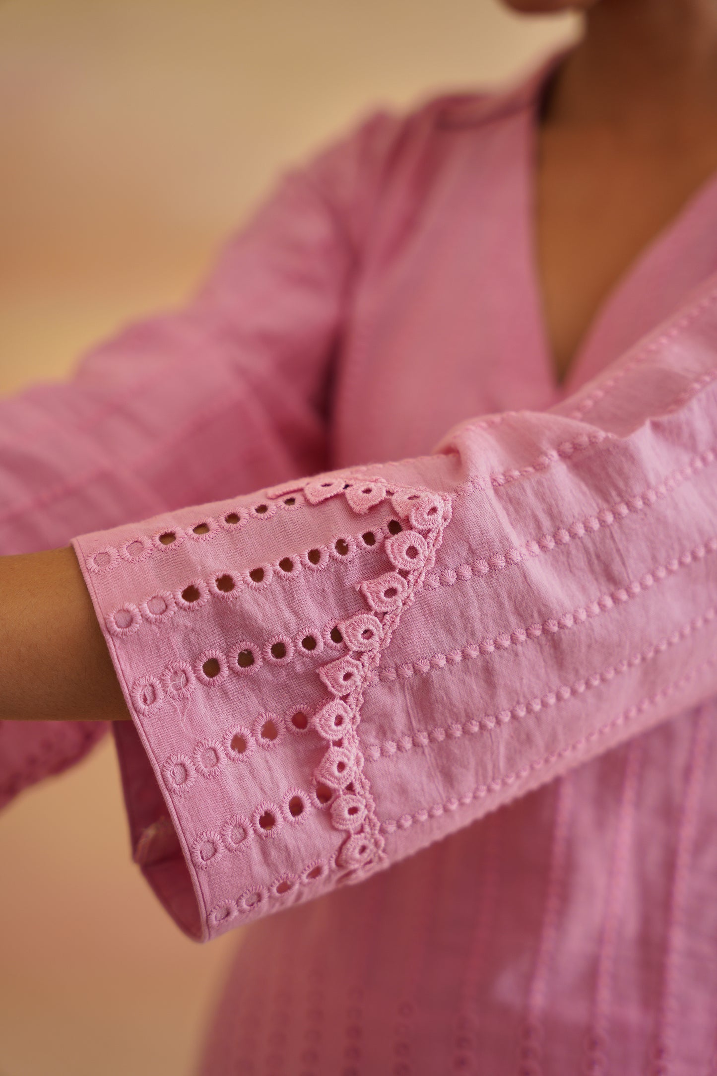 Zeenat bubblegum pink kurta
