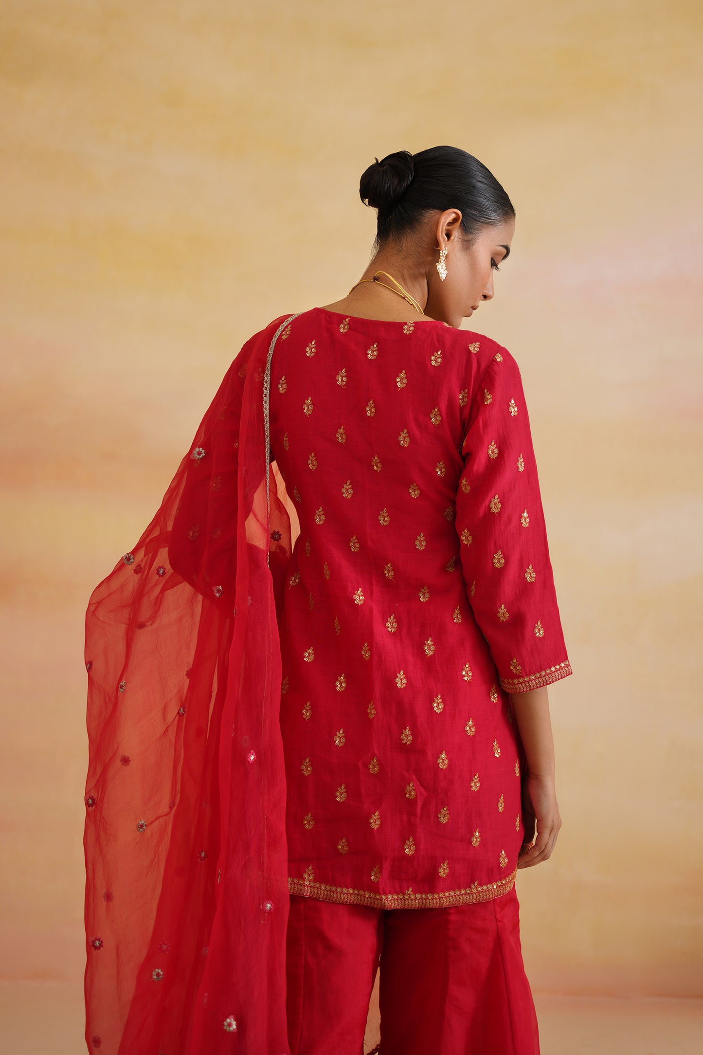 Leher Red Sharara