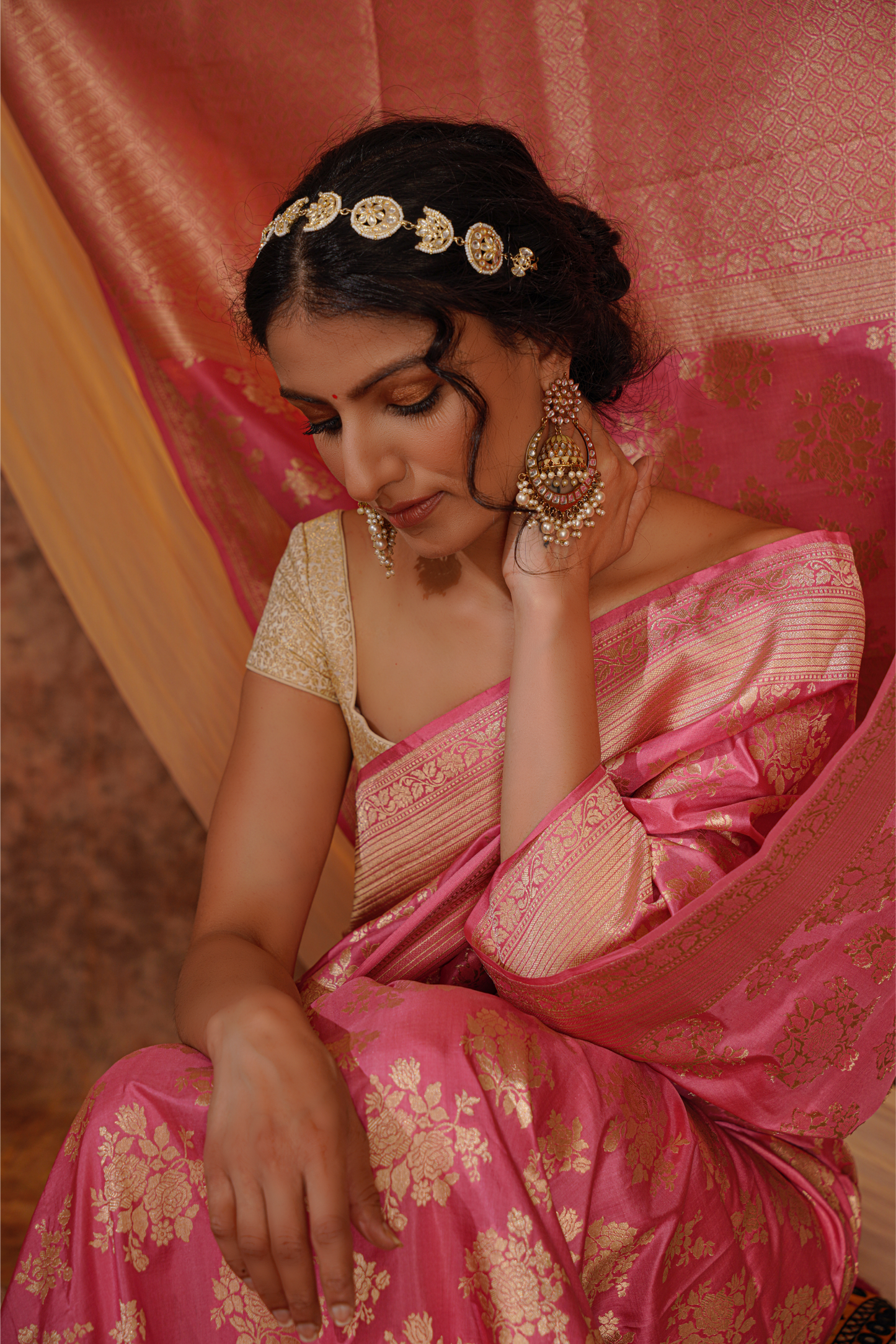 Pink Pure Katan Silk Handloom Banarasi Saree.