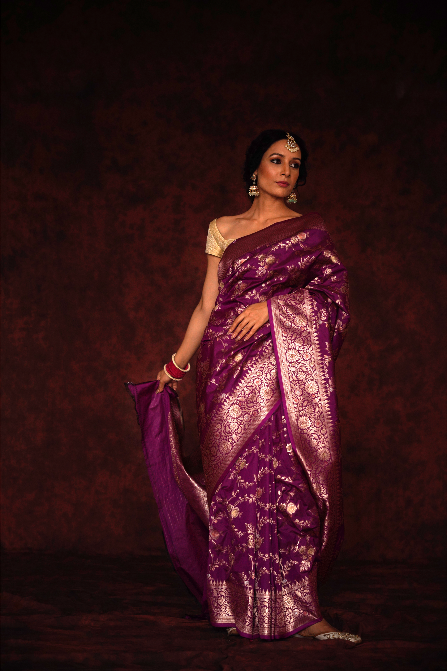 Deep Purple Meenakari Pure Katan Silk Handloom Banarasi Saree.