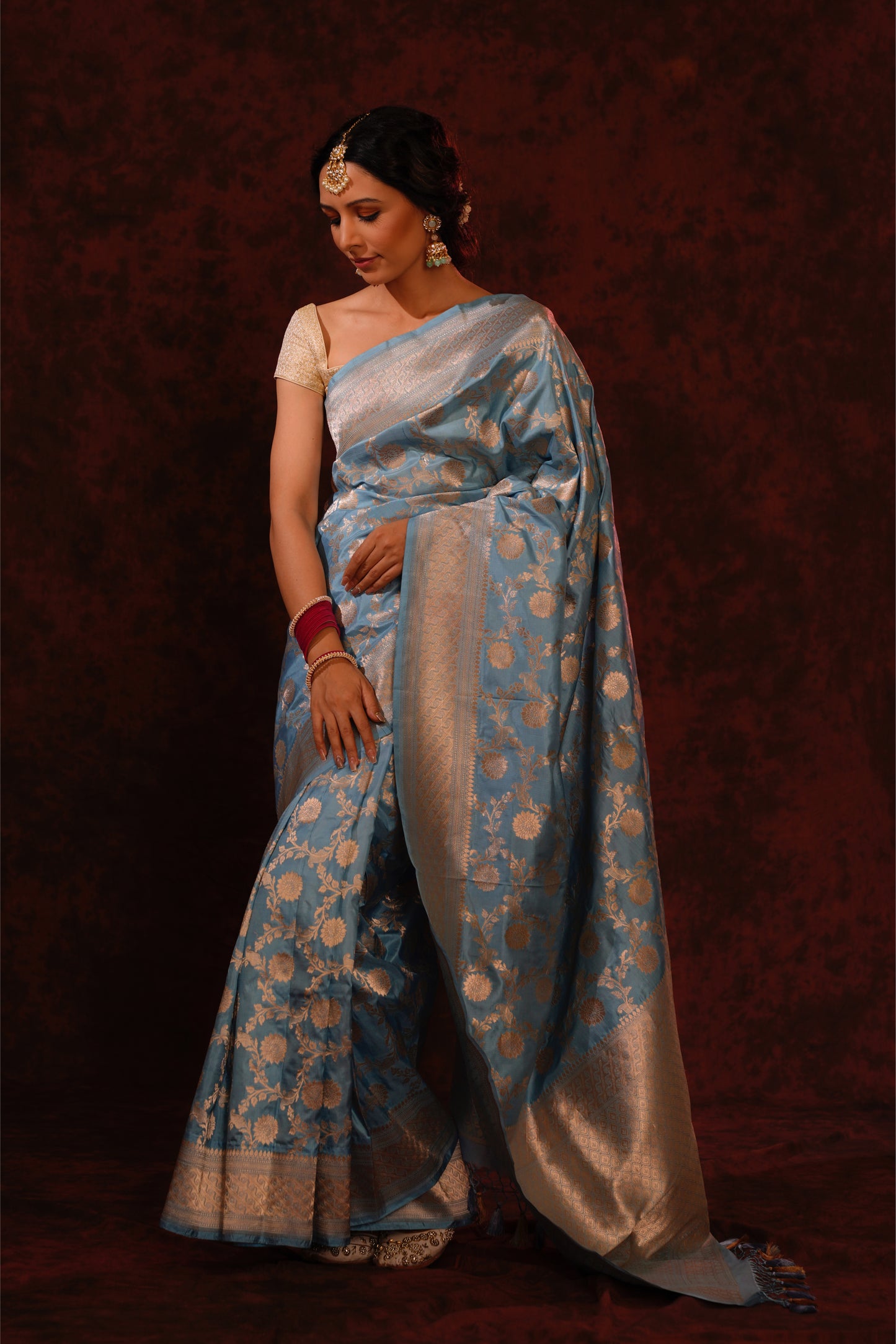 Sky Blue Pure Katan Silk Handloom Banarasi Saree.