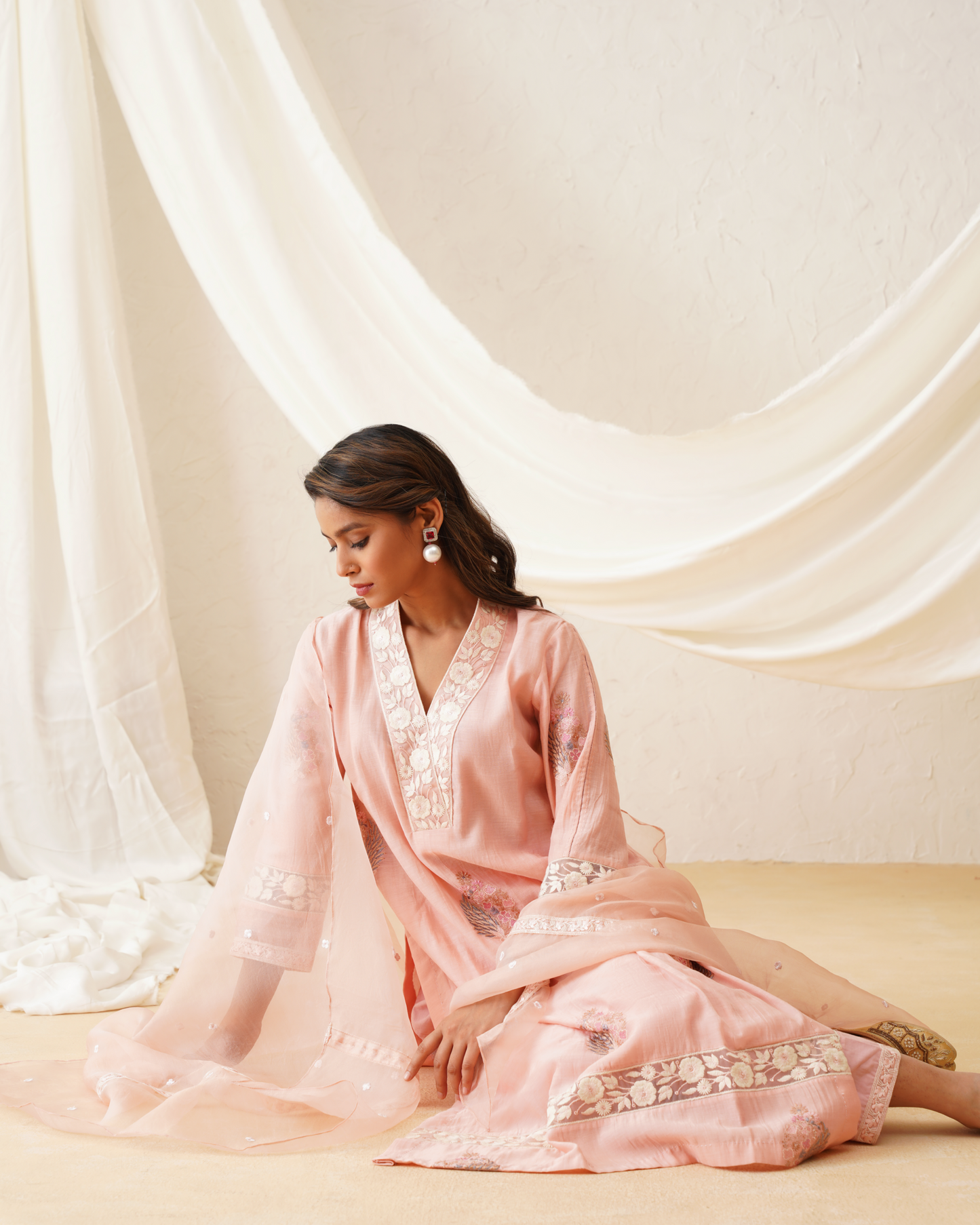 Gardenia Dreams Kurta Set