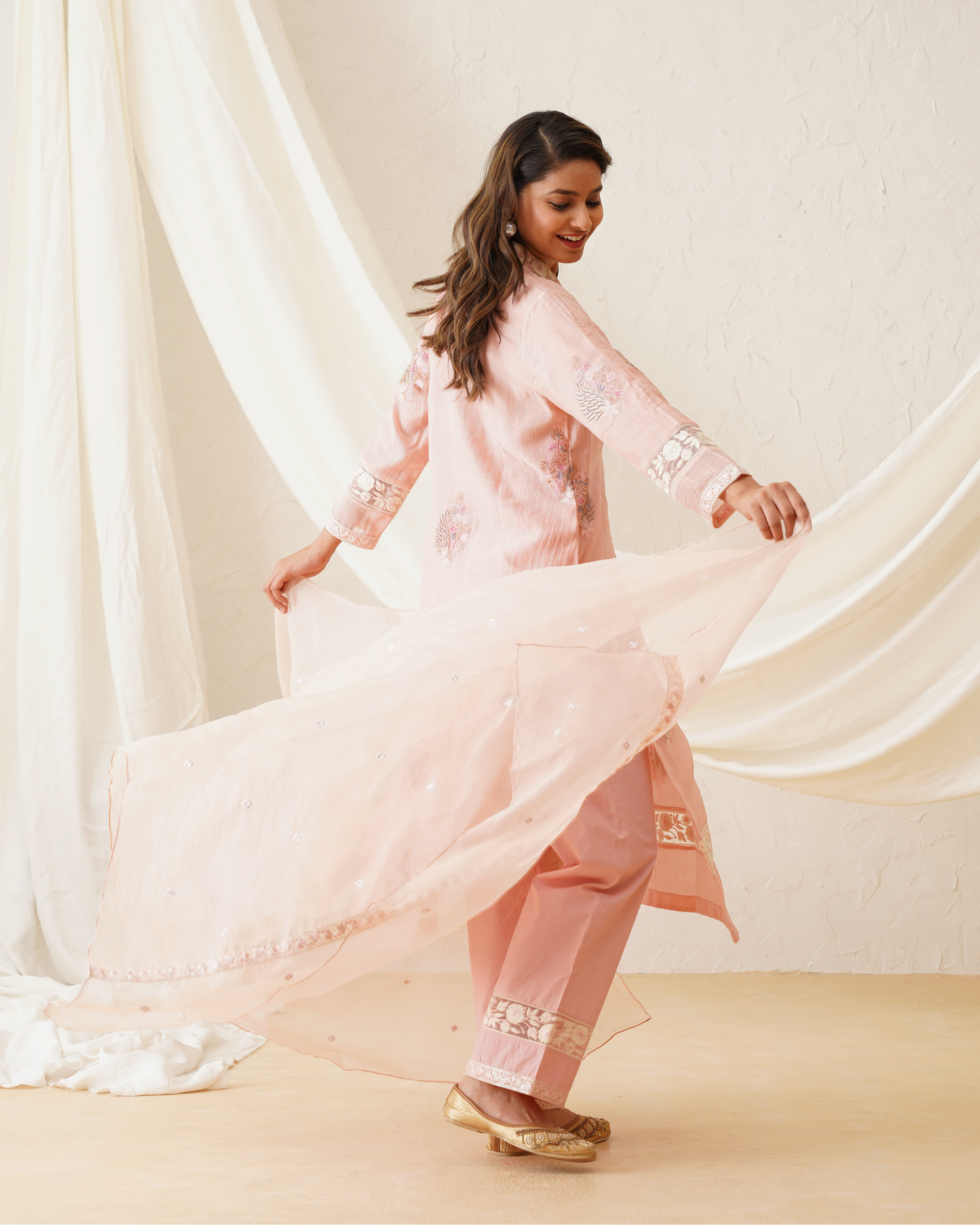 Gardenia Dreams Kurta Set