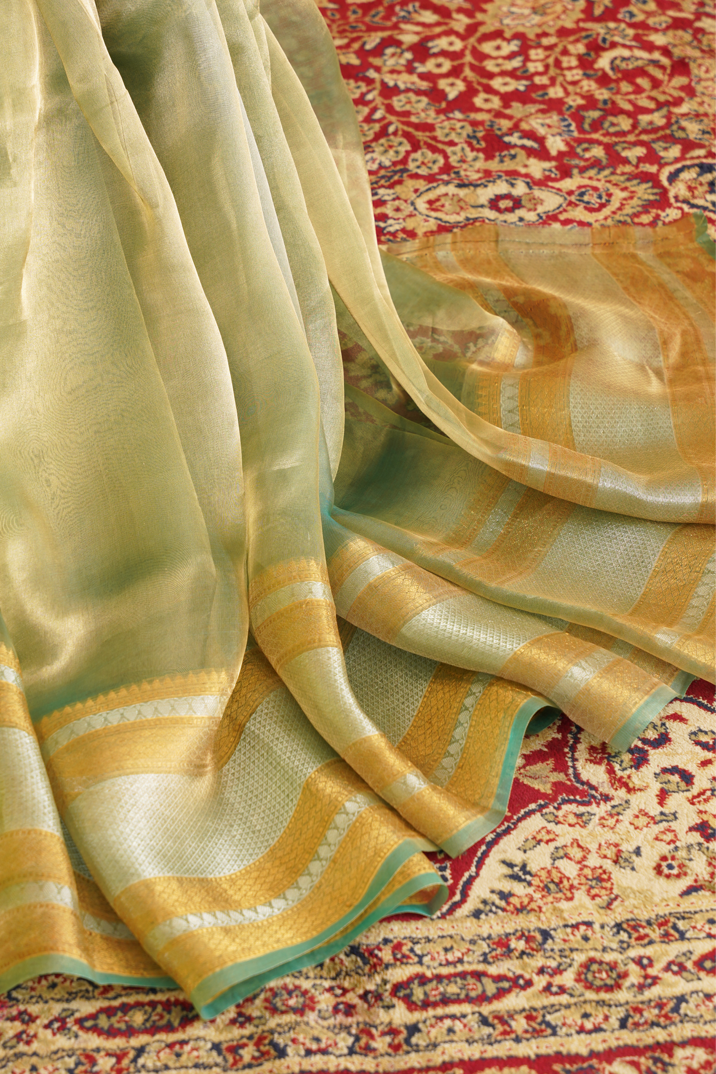 Green Pure Tissue Handloom Banarasi Saree