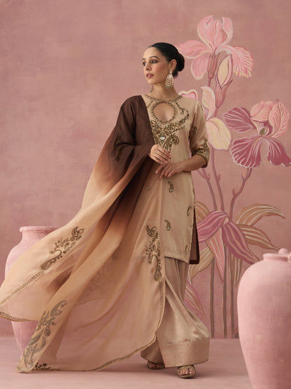 Raaya Golden Farshi Salwar