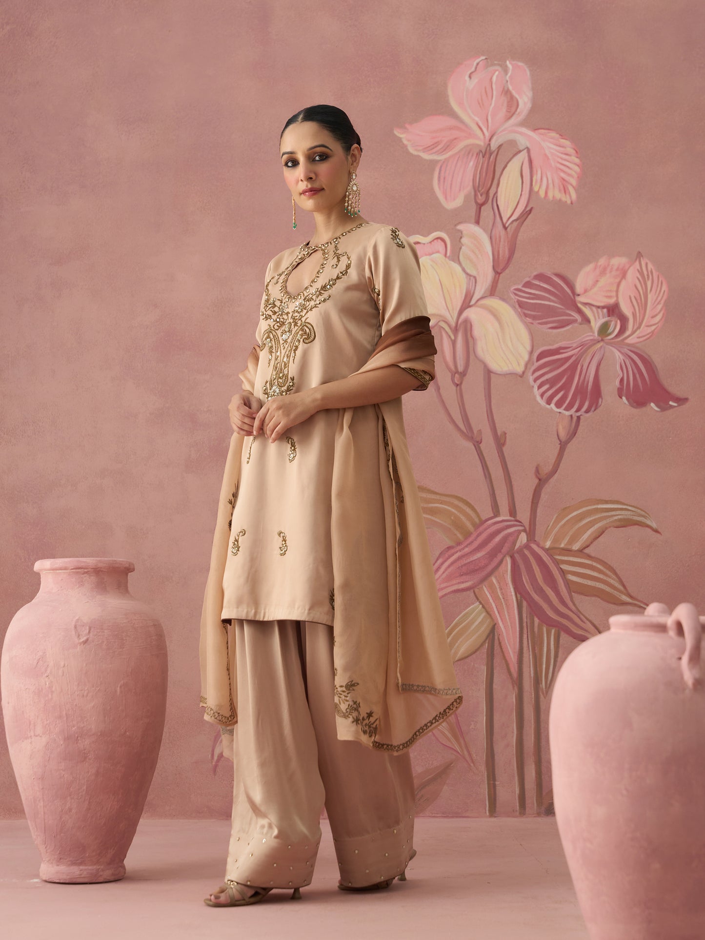 Raaya Golden Farshi Salwar