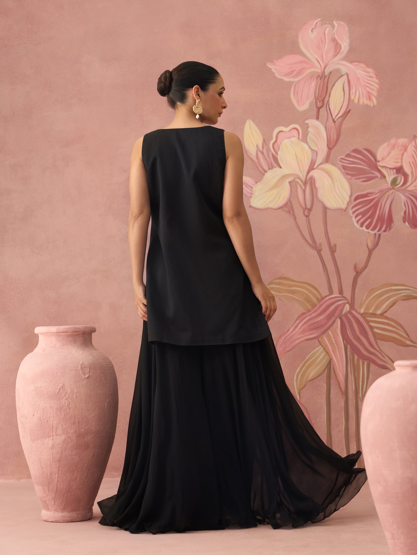 Noorani Black Sharara