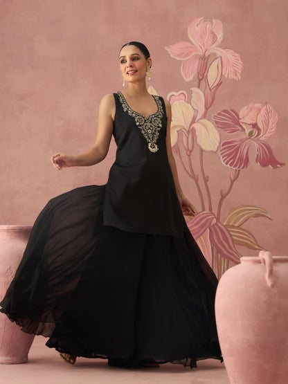 Noorani Black Sharara