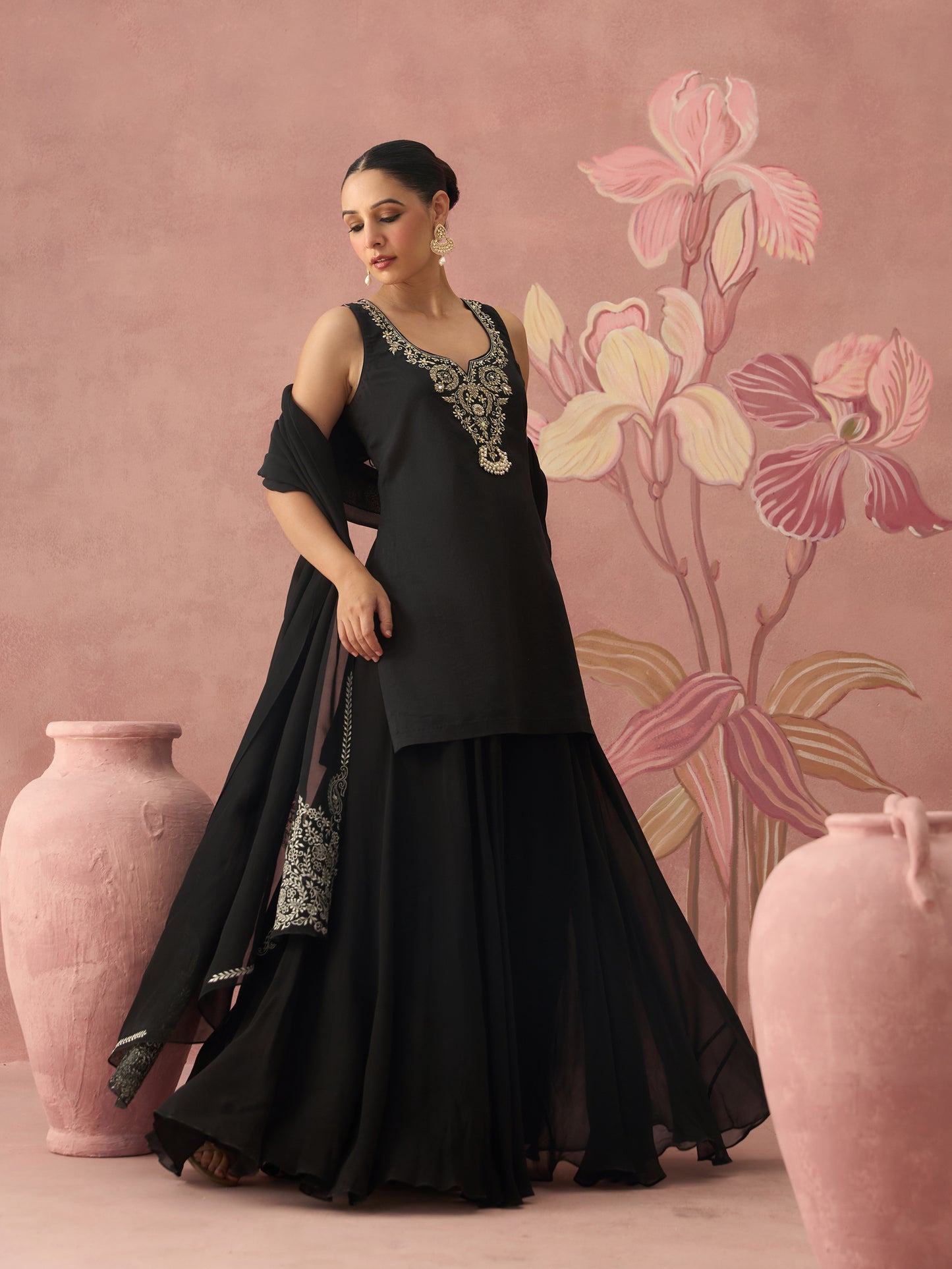 Noorani Black Sharara