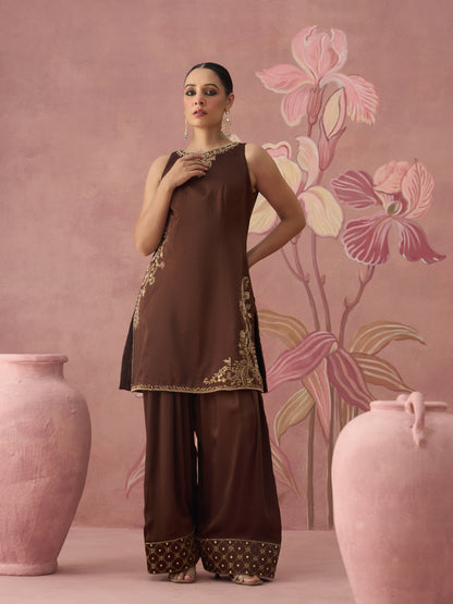 Mehrun Brown Farshi Salwar