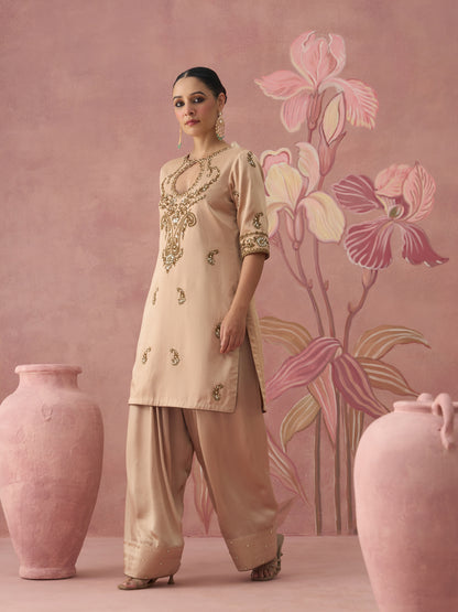 Raaya Golden Farshi Salwar