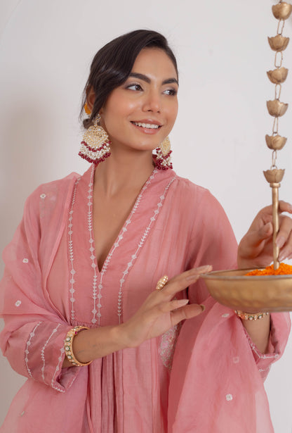 Taral Kurta Set