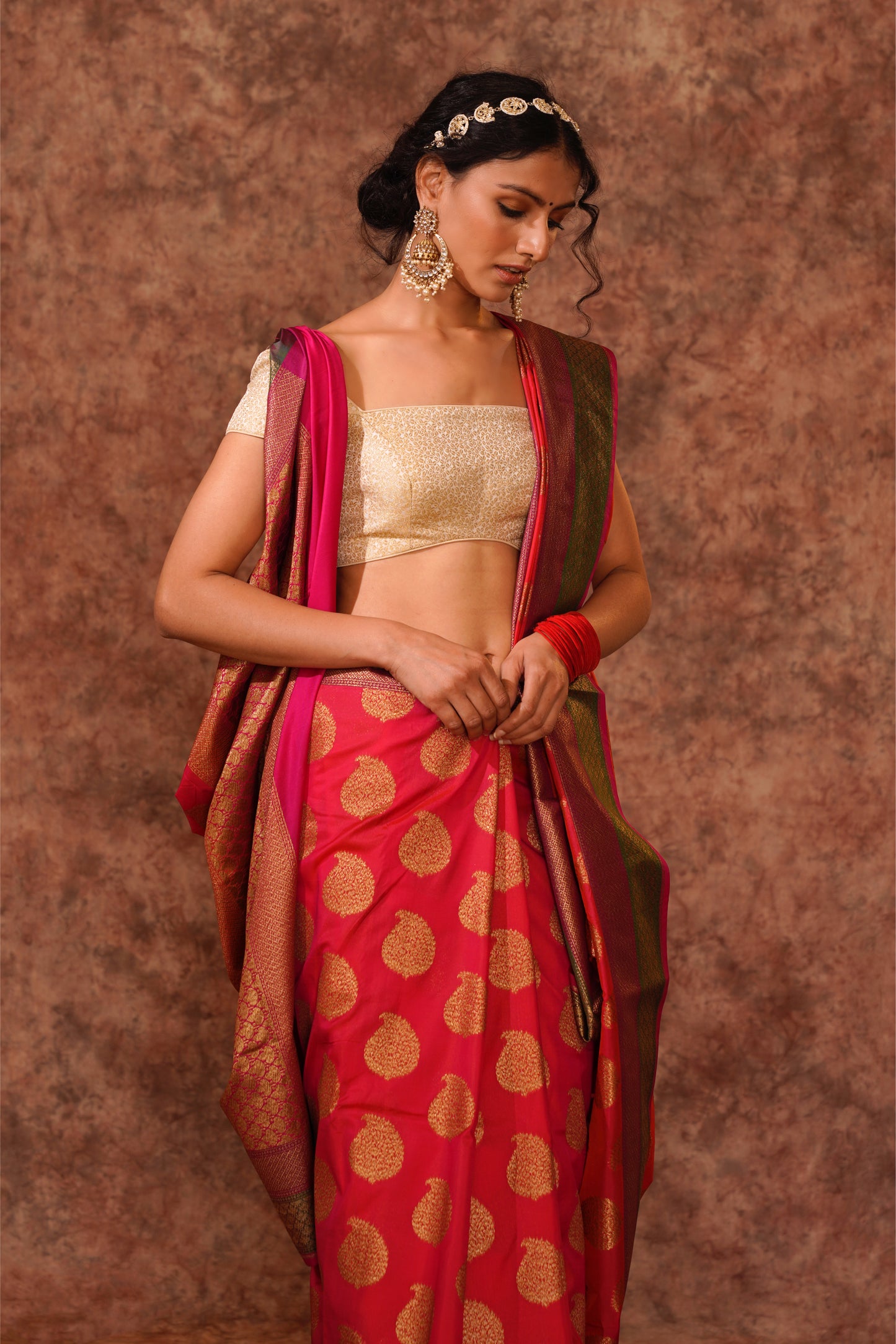 Red Pure Katan Silk Handloom Banarasi Saree.