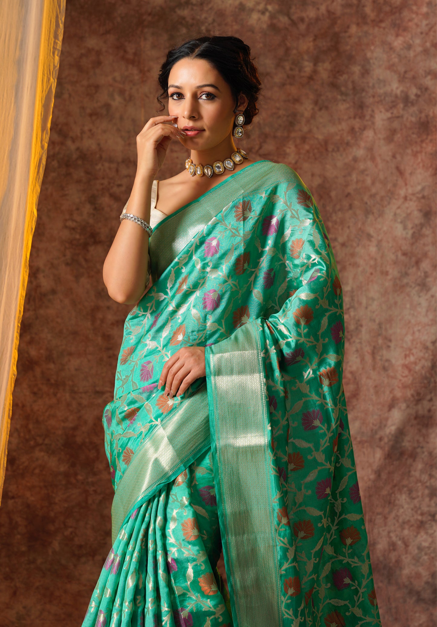 Green Pure Silk Handloom Meenakari Banarasi Saree